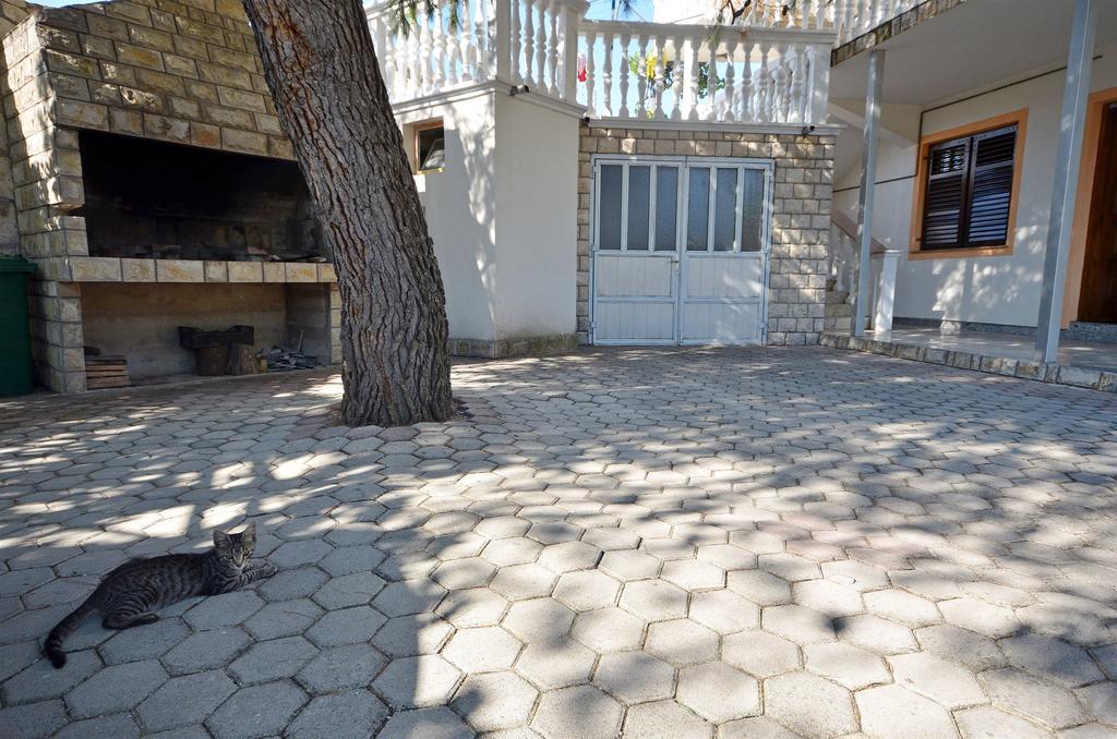 Apartments Miljenka Vodice Bagian luar foto
